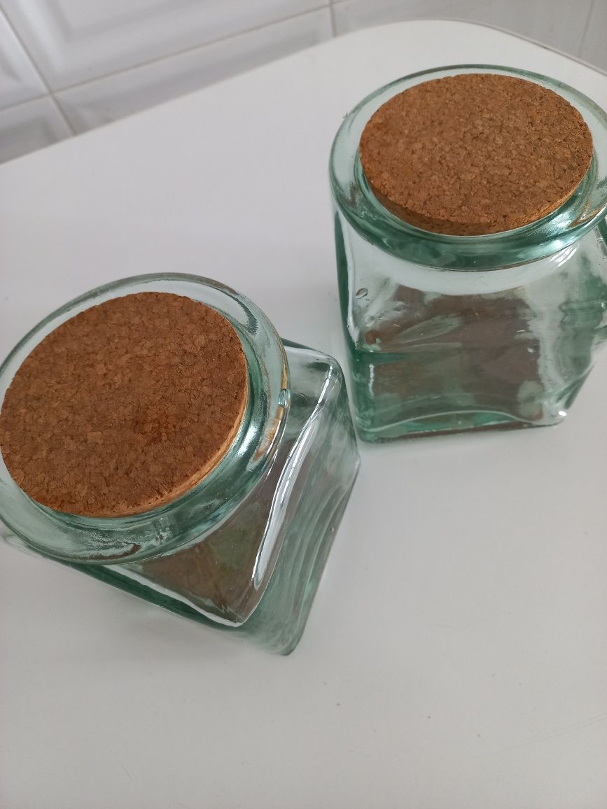 Dous frascos de vidro grosso multifuncional  com tampa de cortiça