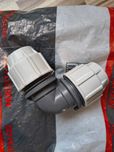 PLASSON Kolana, mufy skręcane do wody do rur PE 32mm x 32mm