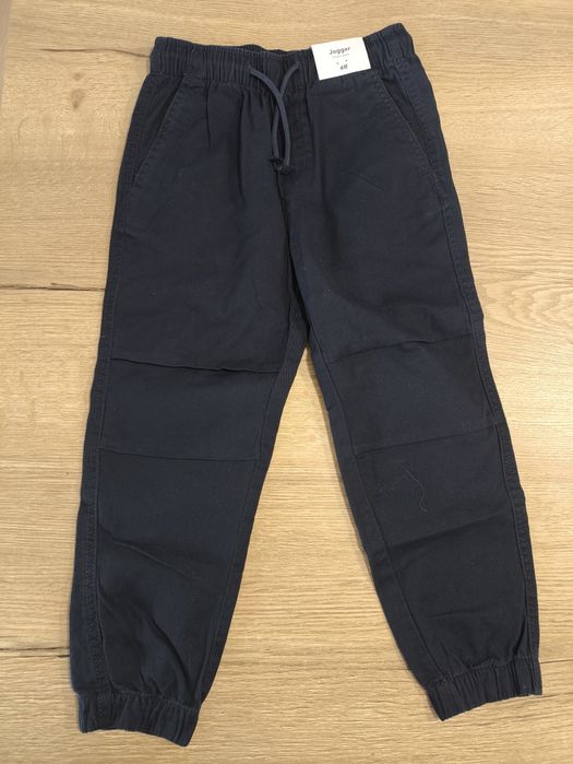 Spodnie chłopięce jogger r.110