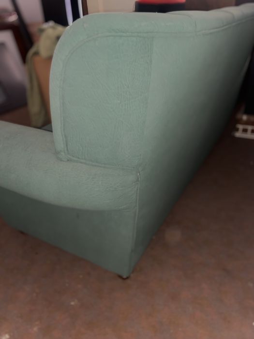 Sofa-cama 3 lugares em muito bom estado