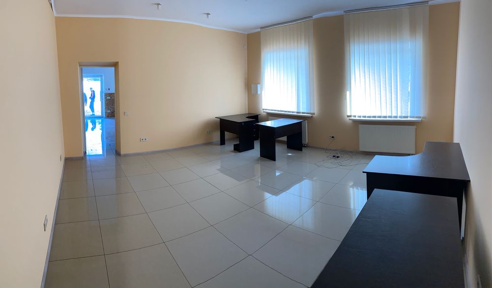 Автосервіс,станція обслуговування вантажних автомобілів