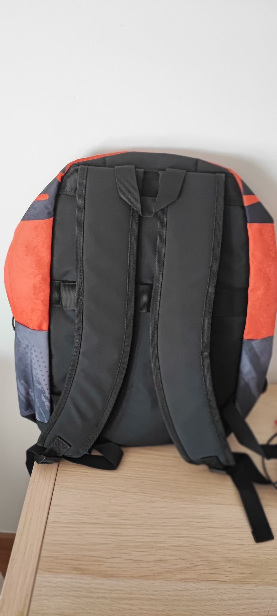 Vendo mochilas DragonBall e Naruto