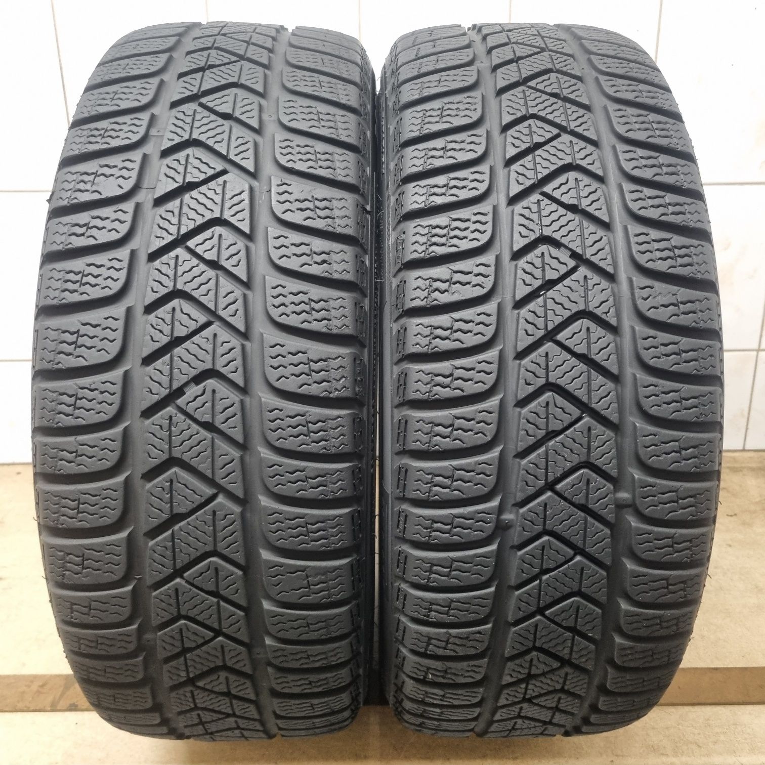 2 opony zimowe 205/40 R18 86V XL Pirelli Winter Sottozero 3