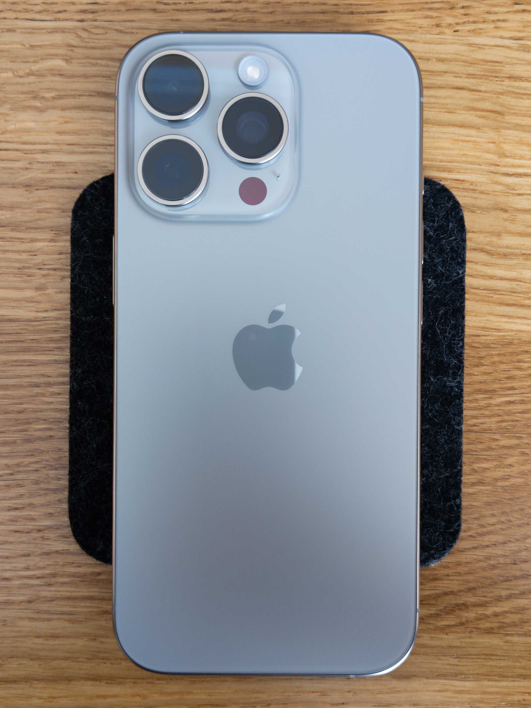 iPhone 16 Pro 256GB Natural Titanium (MYNL3SX/A)