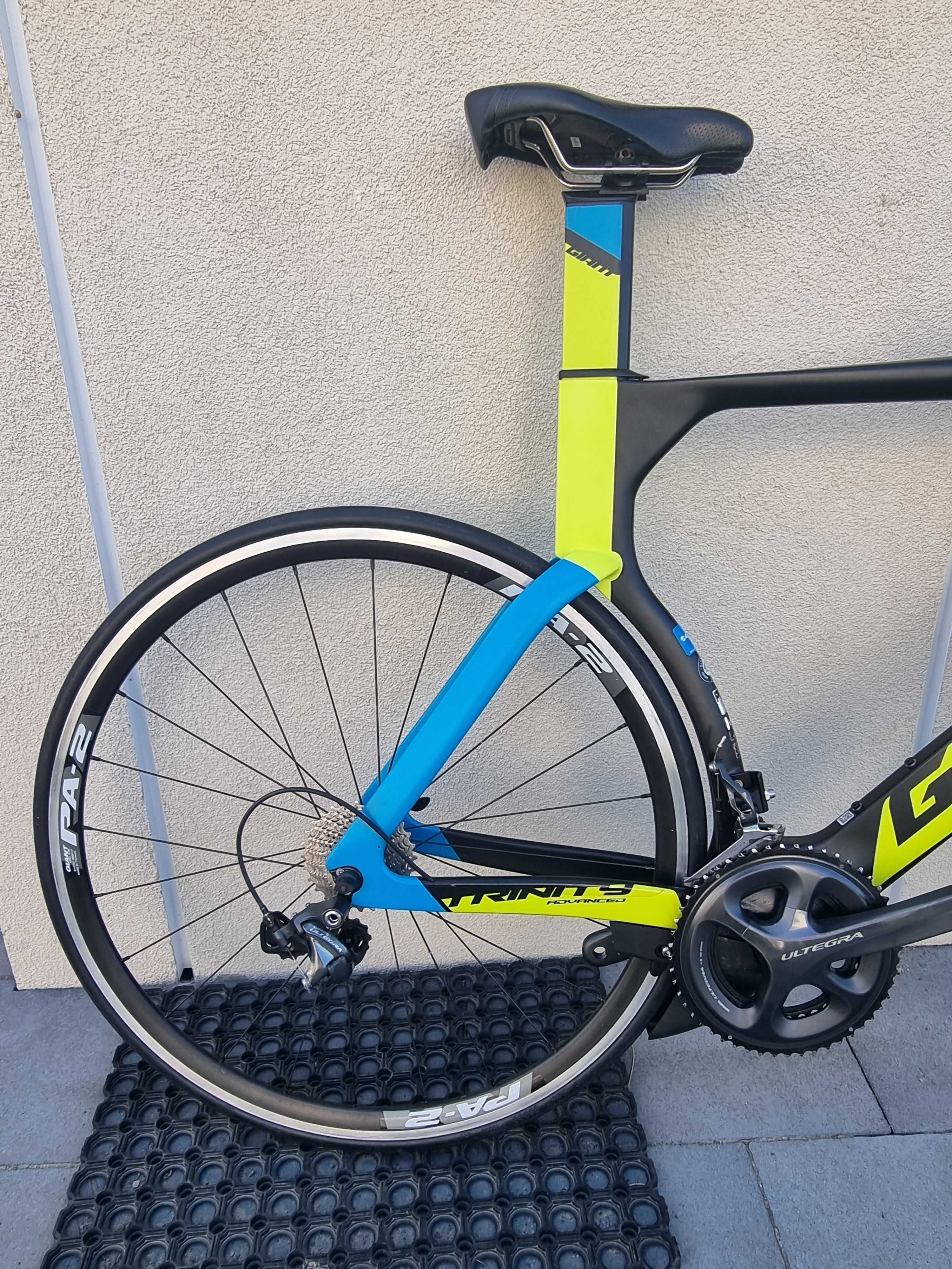 Giant Trinity M ultegra 2x11 triathlon