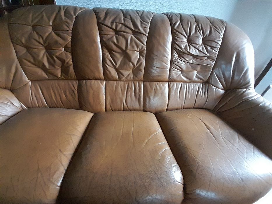 3 sofas de pele usados