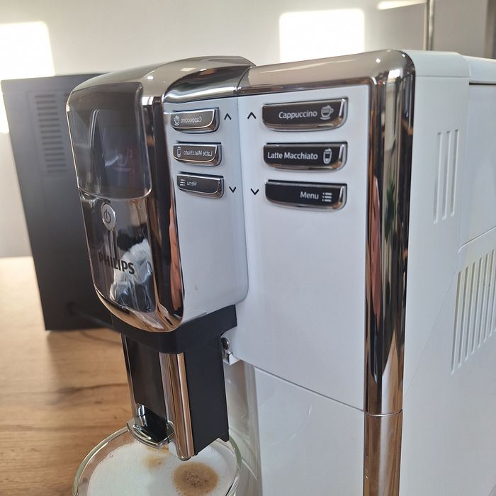 Кавомашина Philips EP5361