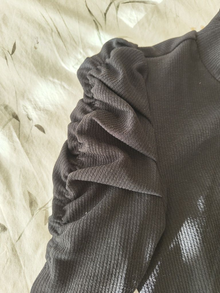 Camisola preta manga comprida Mango