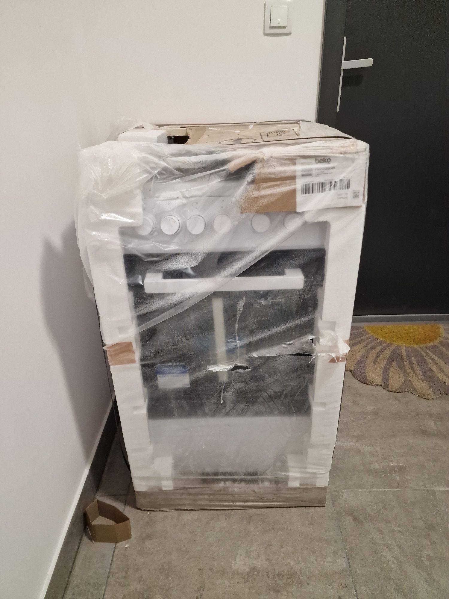 Beko kuchenka elektryczna nowa gwarancja fss57000gw