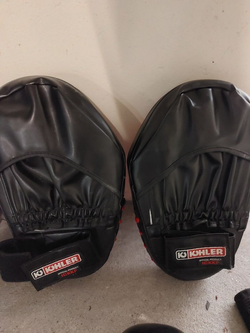 Luvas de  Boxe e Kickboxing usado