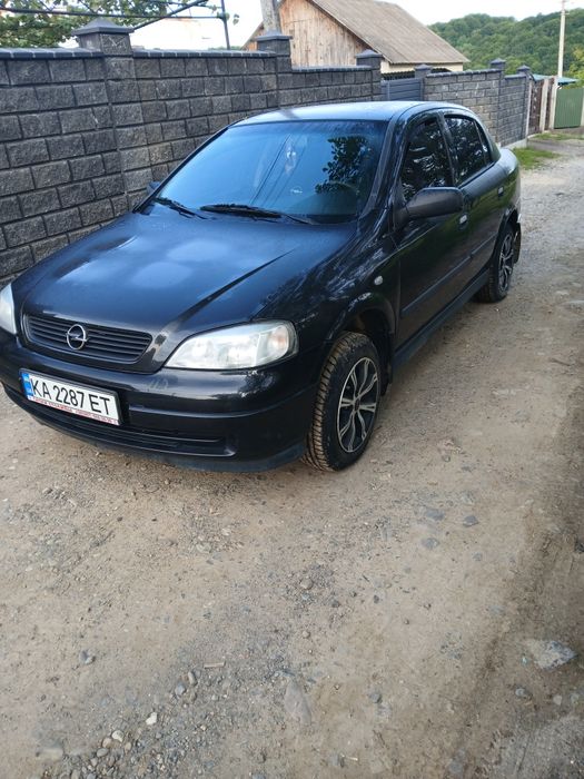 Продам опель астра 2008 рік. 1.6бензин
