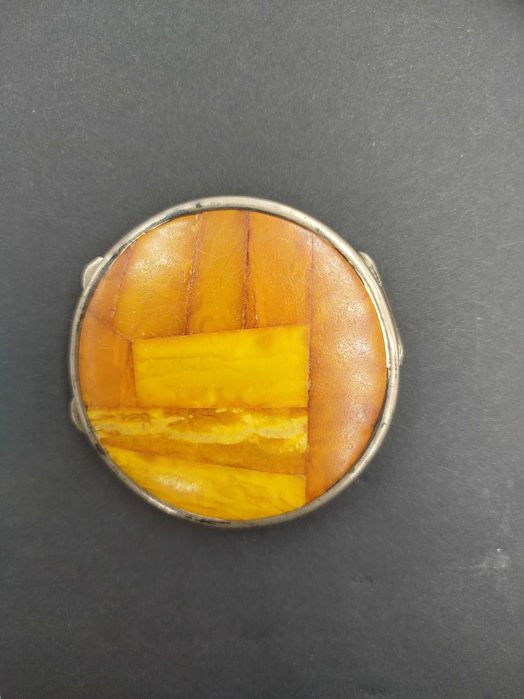 Srebrna pudernica bursztyn Art Deco