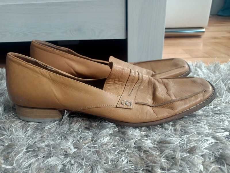 Mokasyny pantofle półbuty damskie camelowe r. 40