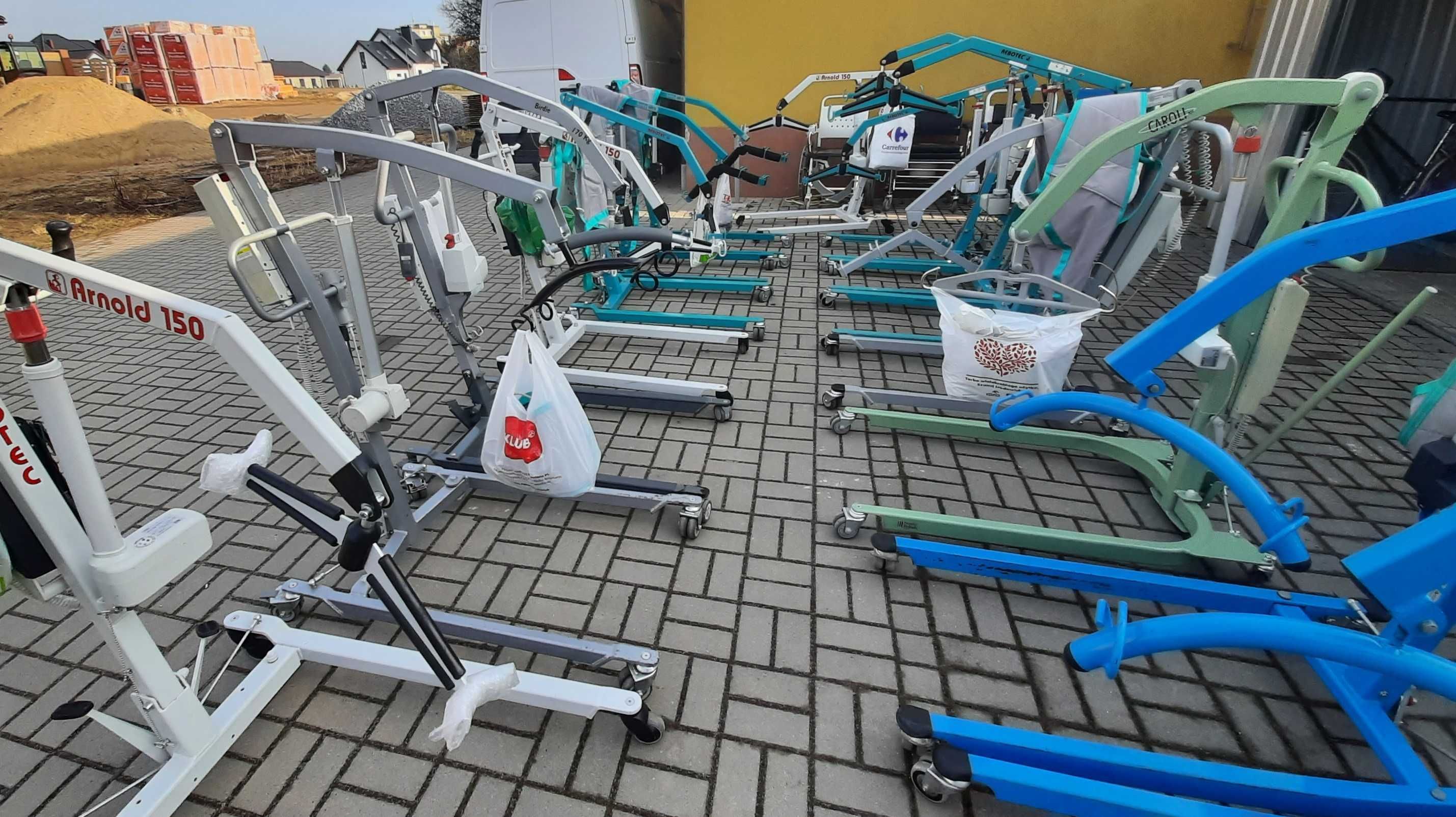 Podnośni medyczny Easylev - nowy standard pionizujący