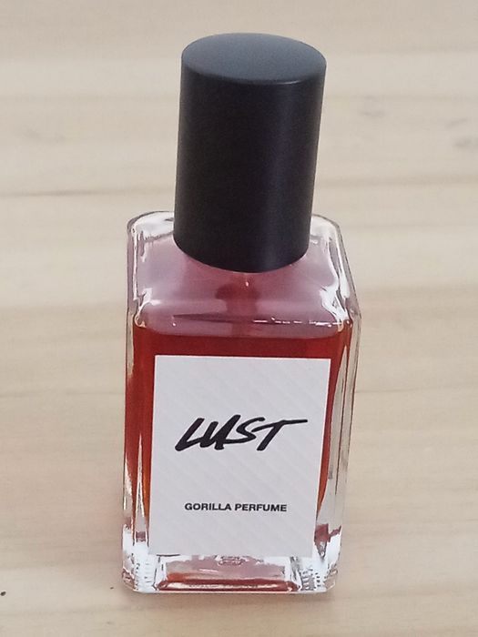 Парфуми LUSH Пристрасть