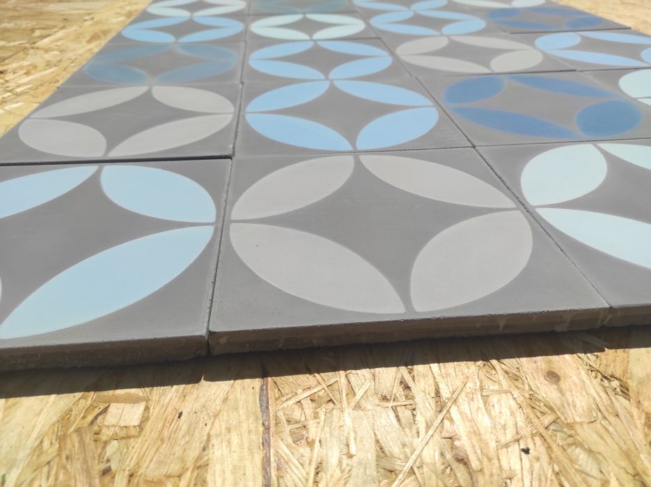 Kafle płytki ceramiczne 6,5m2  "Kółka z pieskiem", Purpura, impregnaty