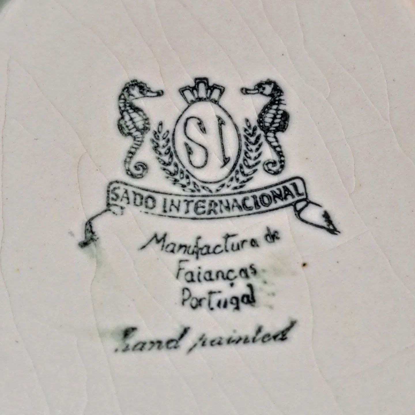 Travessa Sado Internacional,  pintada à mão

35 €

Dimensões: 41 x 32