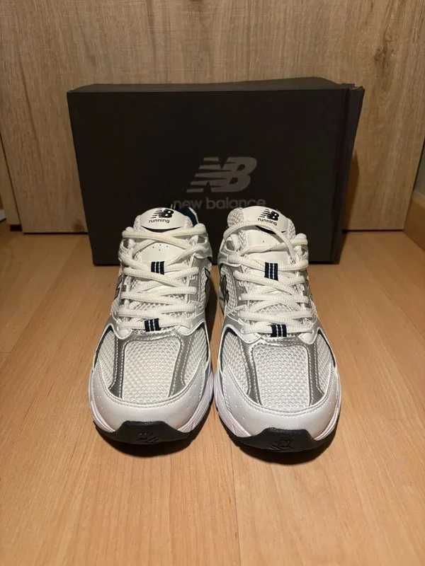 Biały^pożegnać się^NewBalance530^UnisexTrampki Roz.38