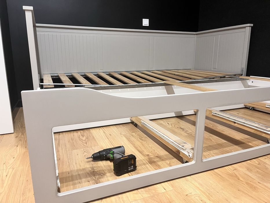 Łóżko 160x200 IKEA Hemnes szare z materacami