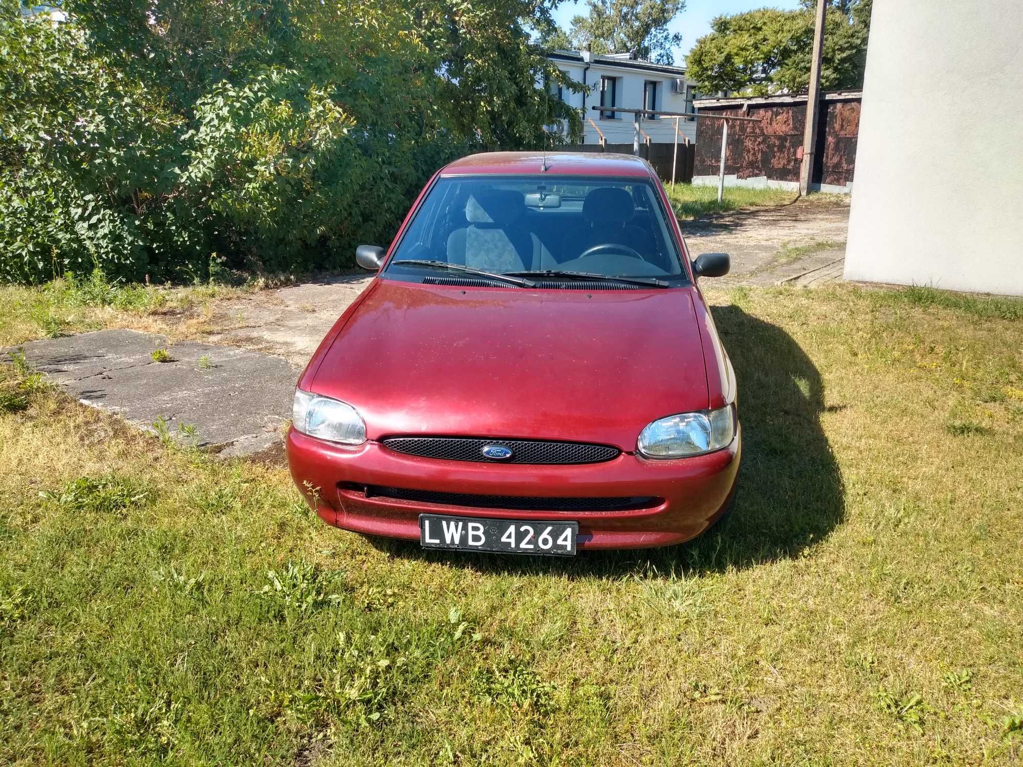 Ford Escort 1.6 90KM Pierwszy właściciel