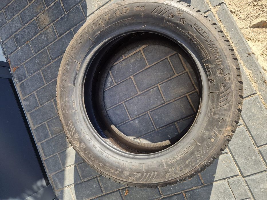 Opona jedynka Dunlop 245 50 r 18 SP WINTER SPORT 4D MO