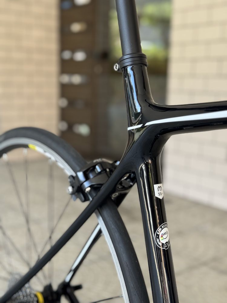 Bicicleta estrada KTM revelaror 3300