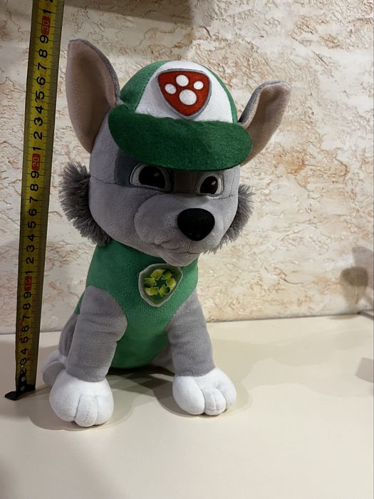 М'яка іграшка Рокі Щенячий патруль 30 см в ідеальному стані
