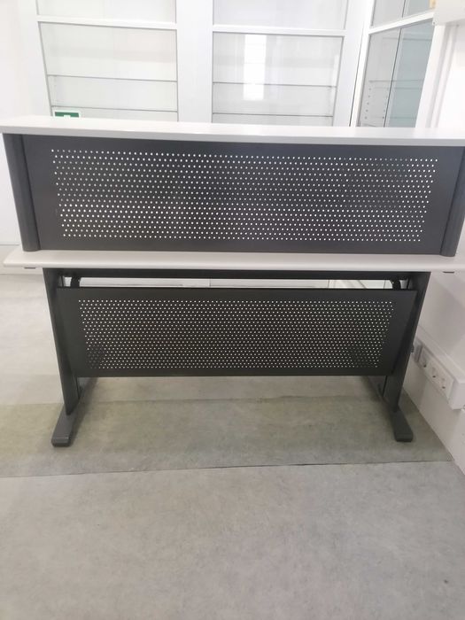 Balcao de entrada/receção