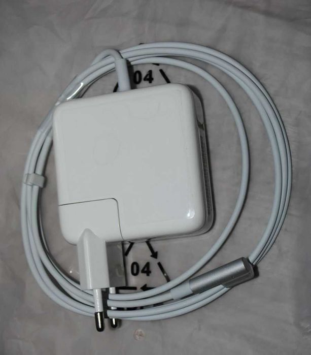 Блок живлення для ноутбука APPLE AE45 вих. 14,5 В 3,1 А 45 Вт