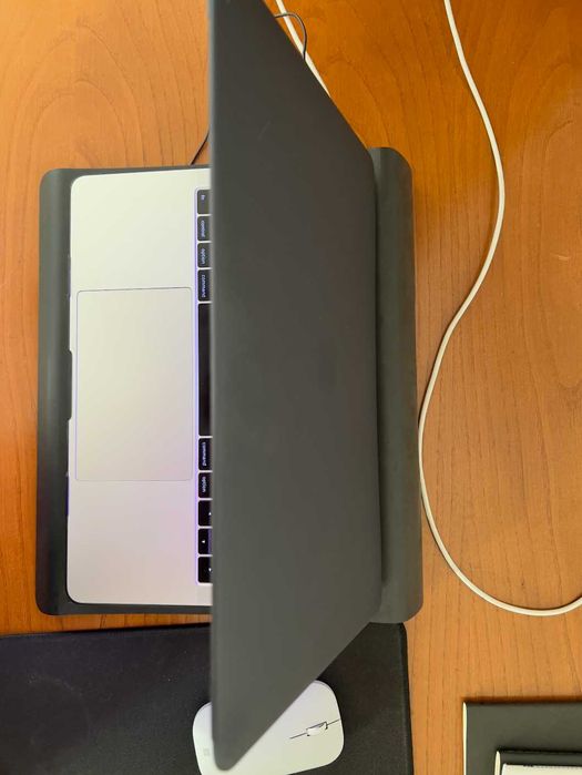 Macbook Pro 2019 A1708