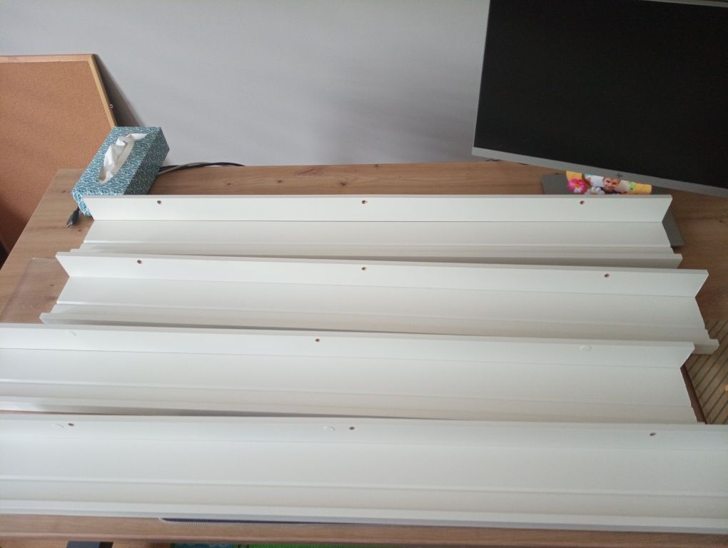 4 półki Ikea Mosslanda 115 cm