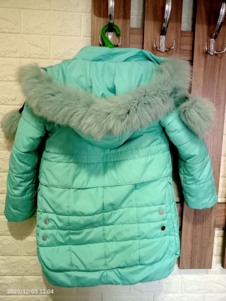Зимова куртка по низькій ціні!