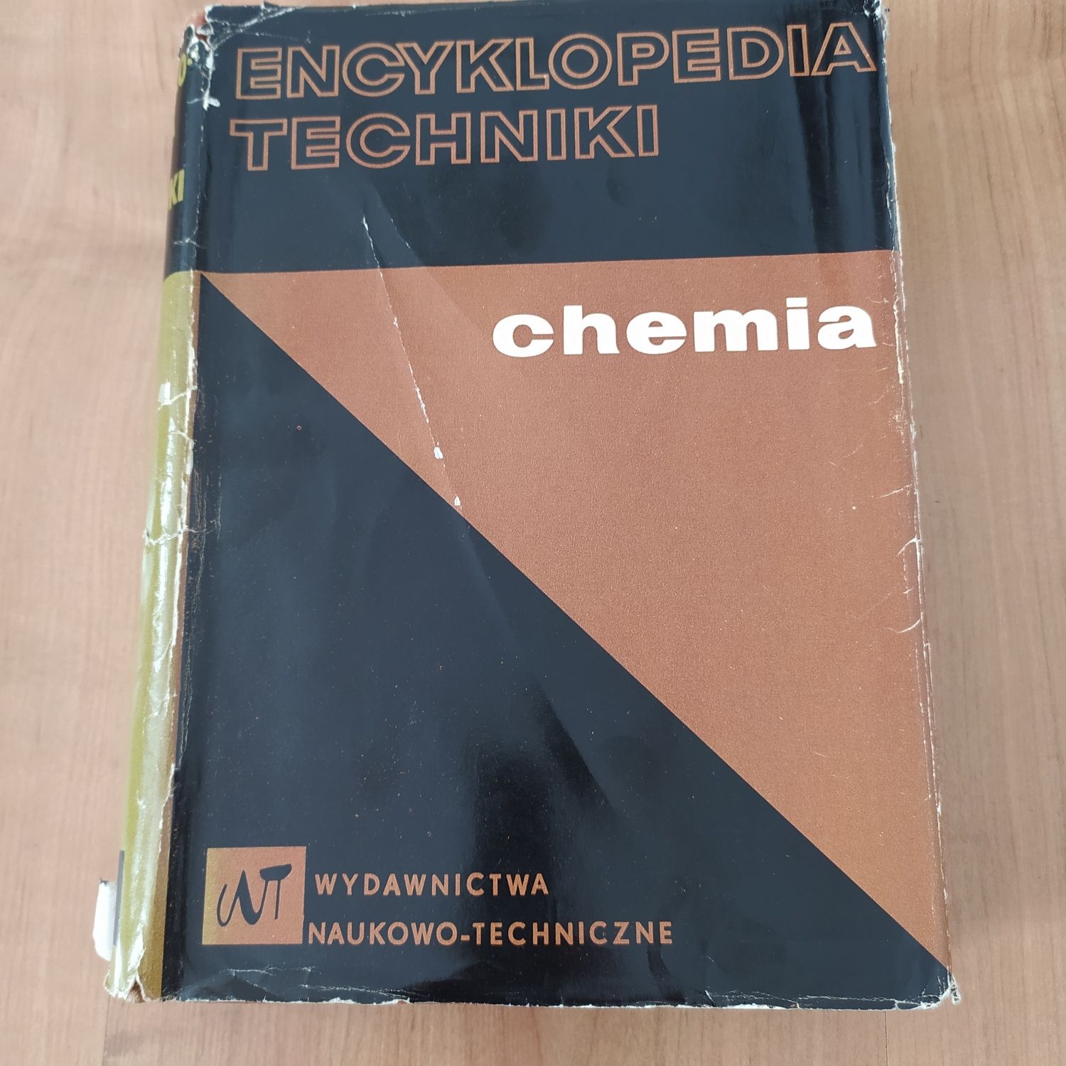 Encyklopedia techniki CHEMIA