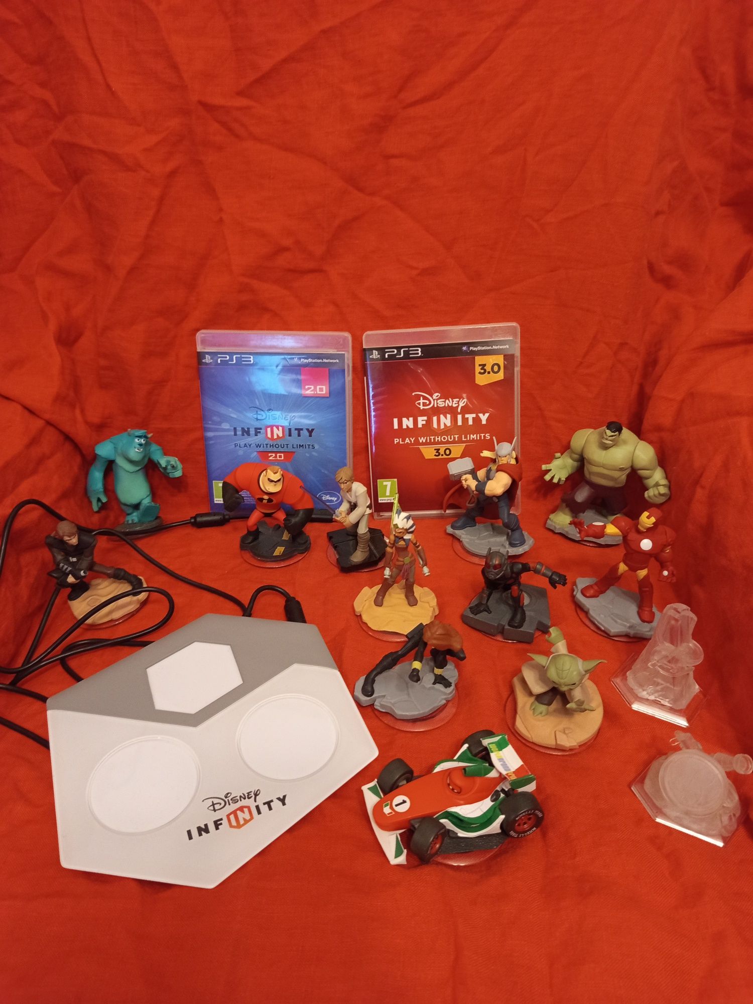 Disney Infiniti 3 *** portal i figurki Disney Infiniti 2 ps3
