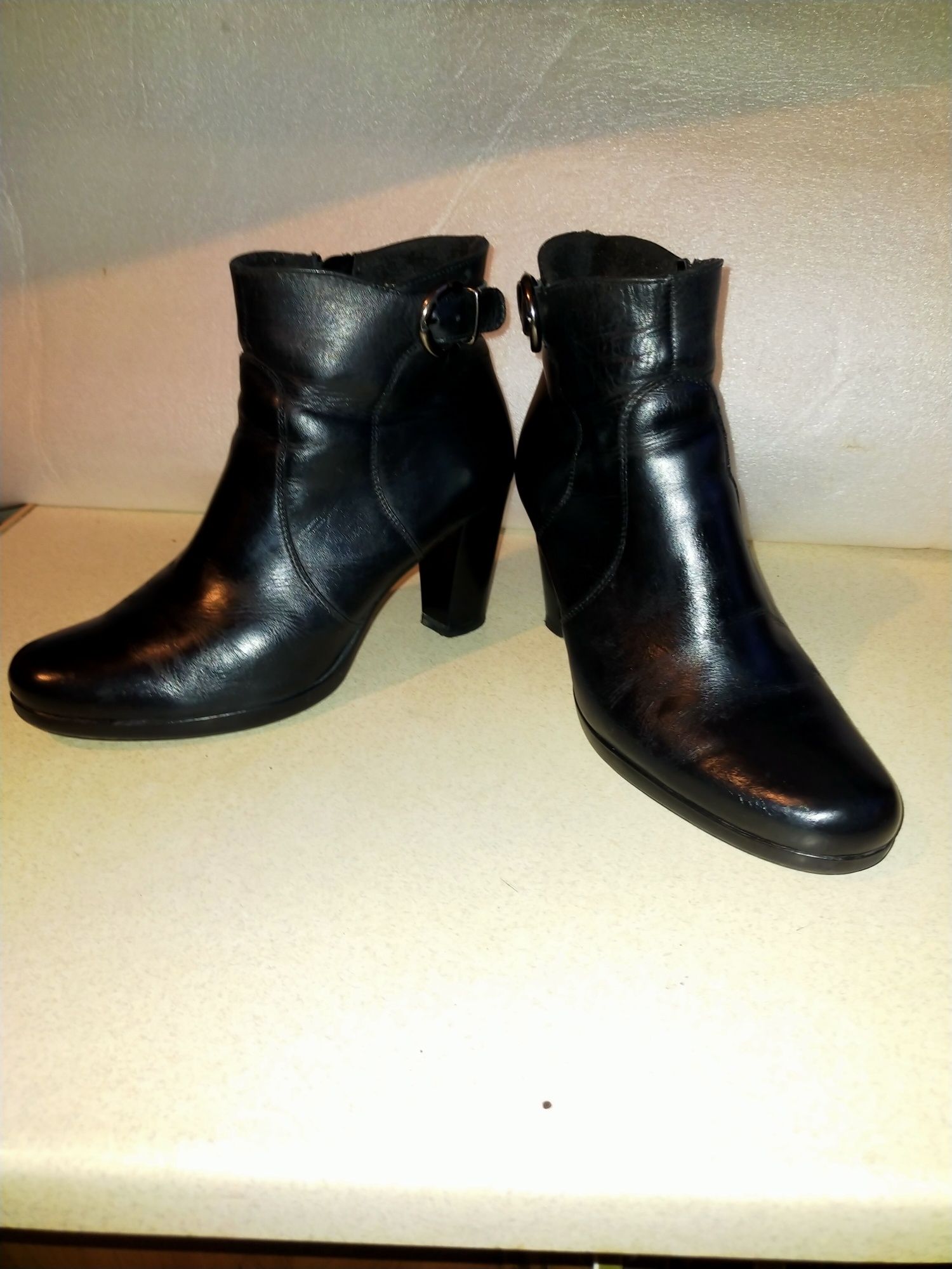 Buty Kozaki skórzane Lasocki 39 czarne