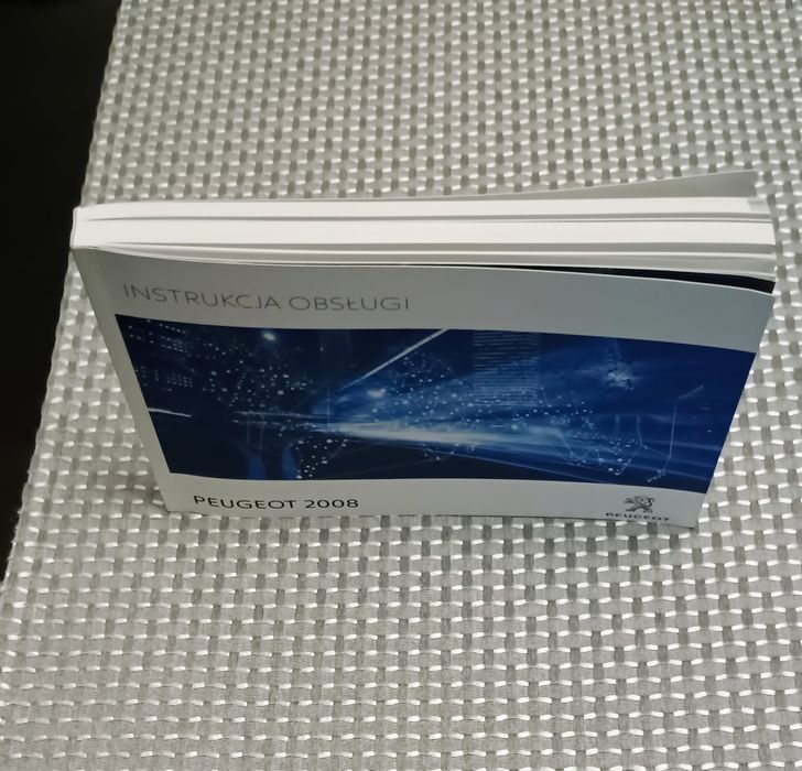 Instrukcja obsługi Peugeot 2008 rocznik 2016.