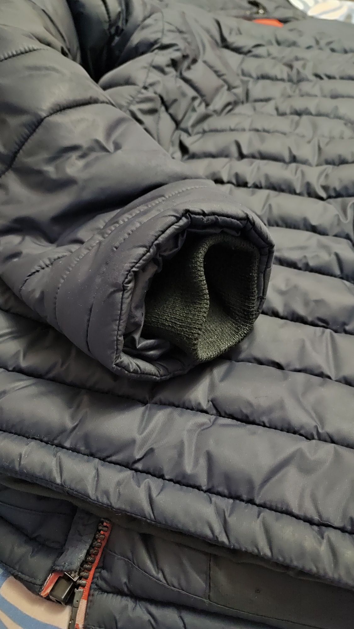 Продам зимнюю куртку Columbia 48/L