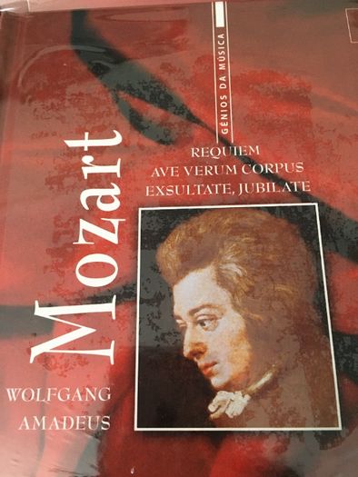 Livros + CDs de Mozart, Strauss e Vivaldi