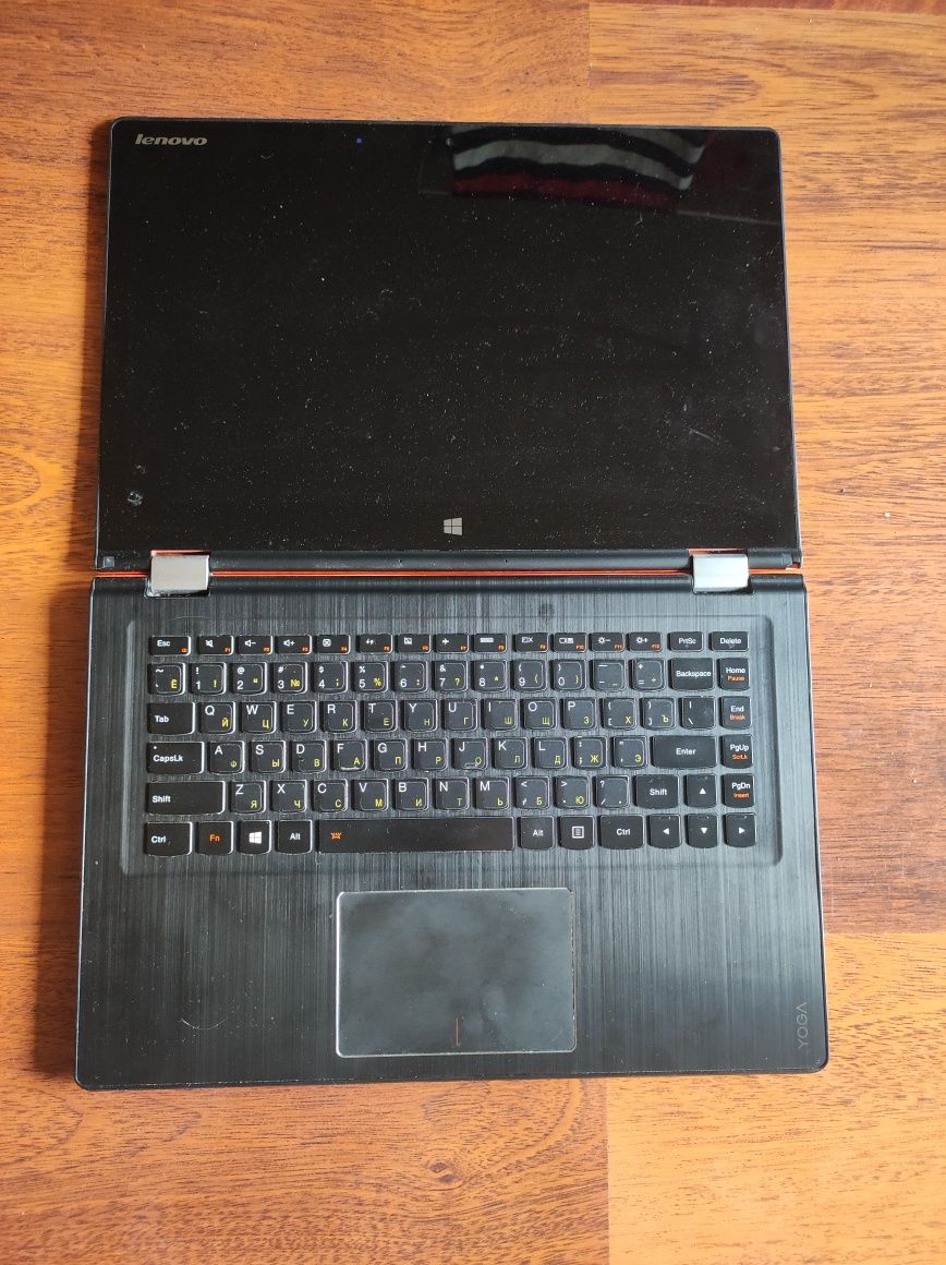 Laptop Lenovo yoga 700