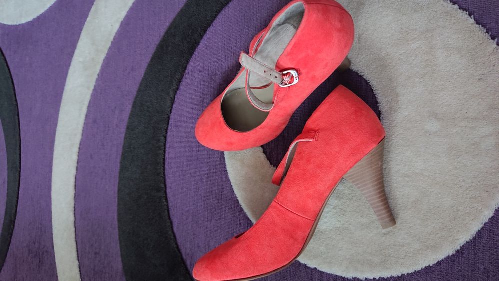 Buty Tamaris rozm.40  jak nowe