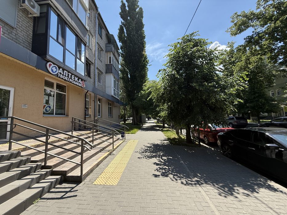 Продаж приміщення під Ваш бізнес, Центр, індивідуальне опалення, 86м2