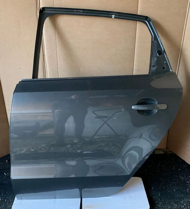 Drzwi lewy tył VW Polo V 6R  LD7R 2009-