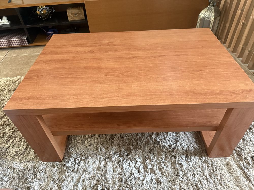 Mesa de cerejeira