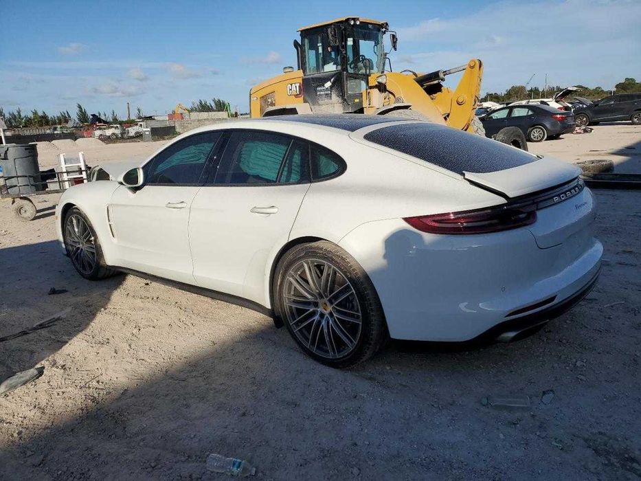 Porsche Panamera 971 3.0, z 2018 roku, model USA.