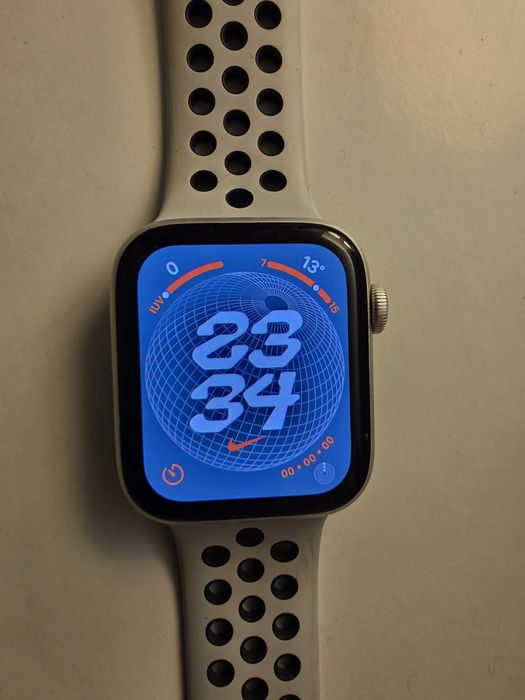 Apple Watch SE Nike 44mm como novo!