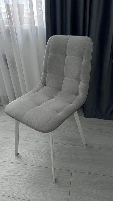 Продаю кухонные стулья, цена за 1 указана