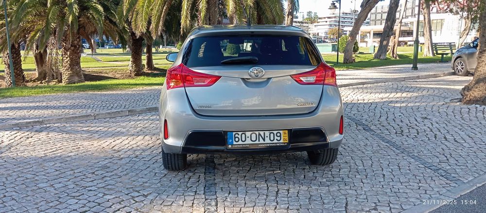 Toyota Auris 1.4 D4D com 139000 km