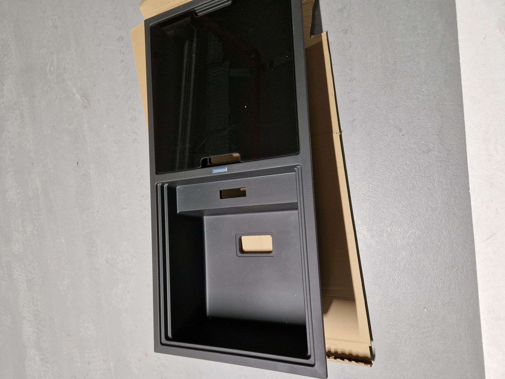 Zlewozmywak Granitowy 50x100 czarny nakrapiany