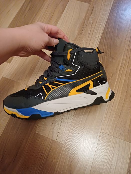 Демісезонні кросівки