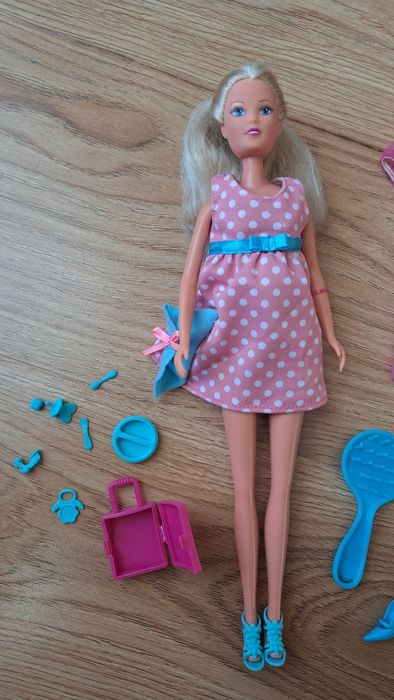 Barbie w ciąży firmy Simba z akcesoriami